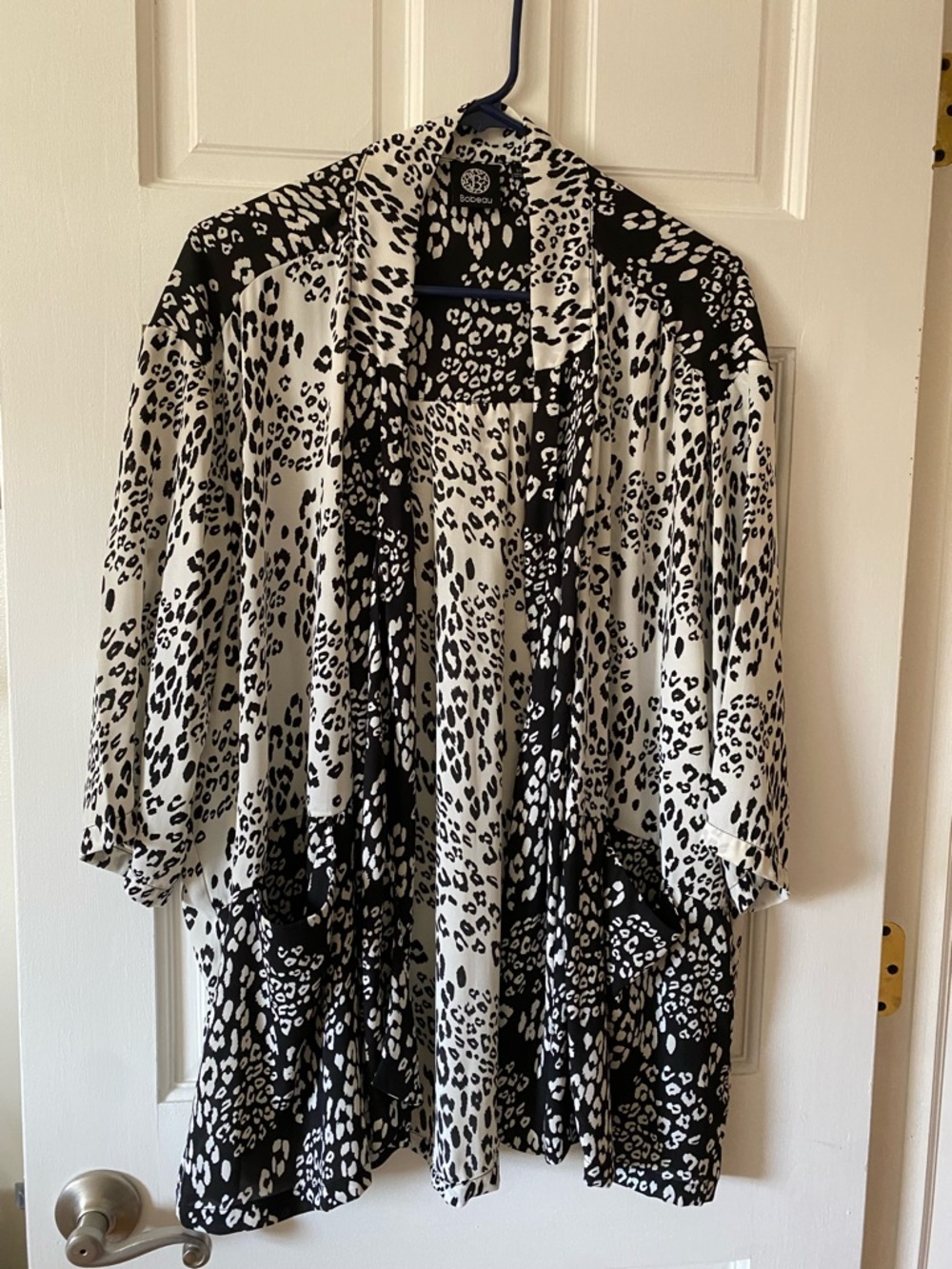 Black and White Leopard Print cardigan size 2X. By Bobeau